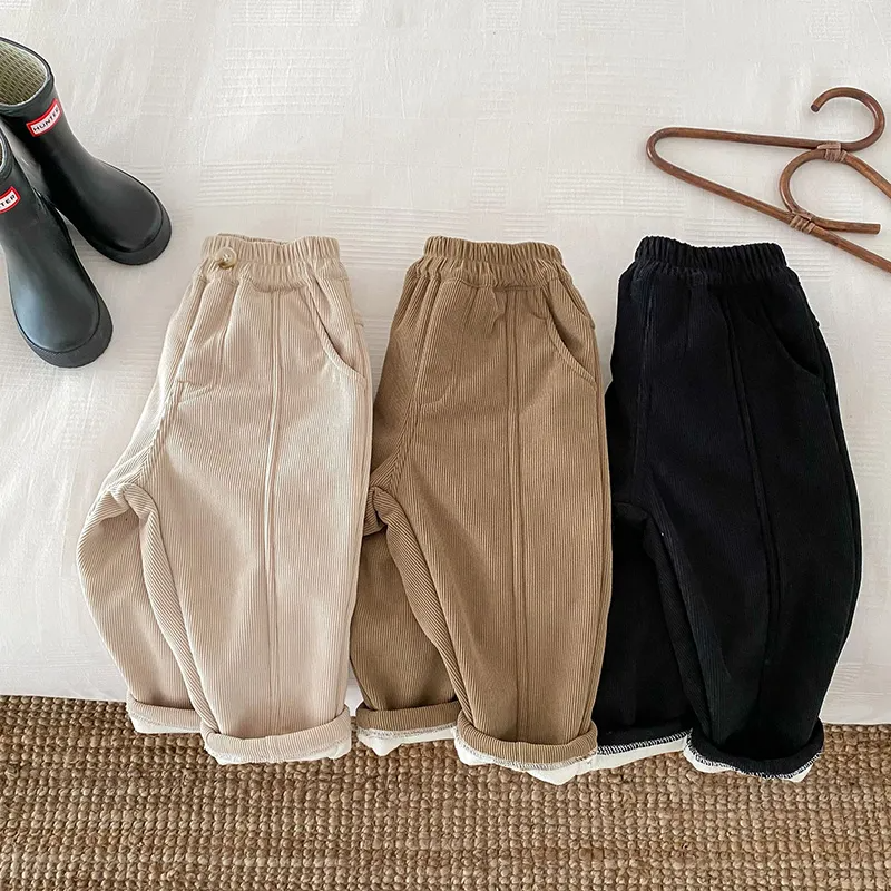 LYNN & CO |  "Winterwonder Babybroek"