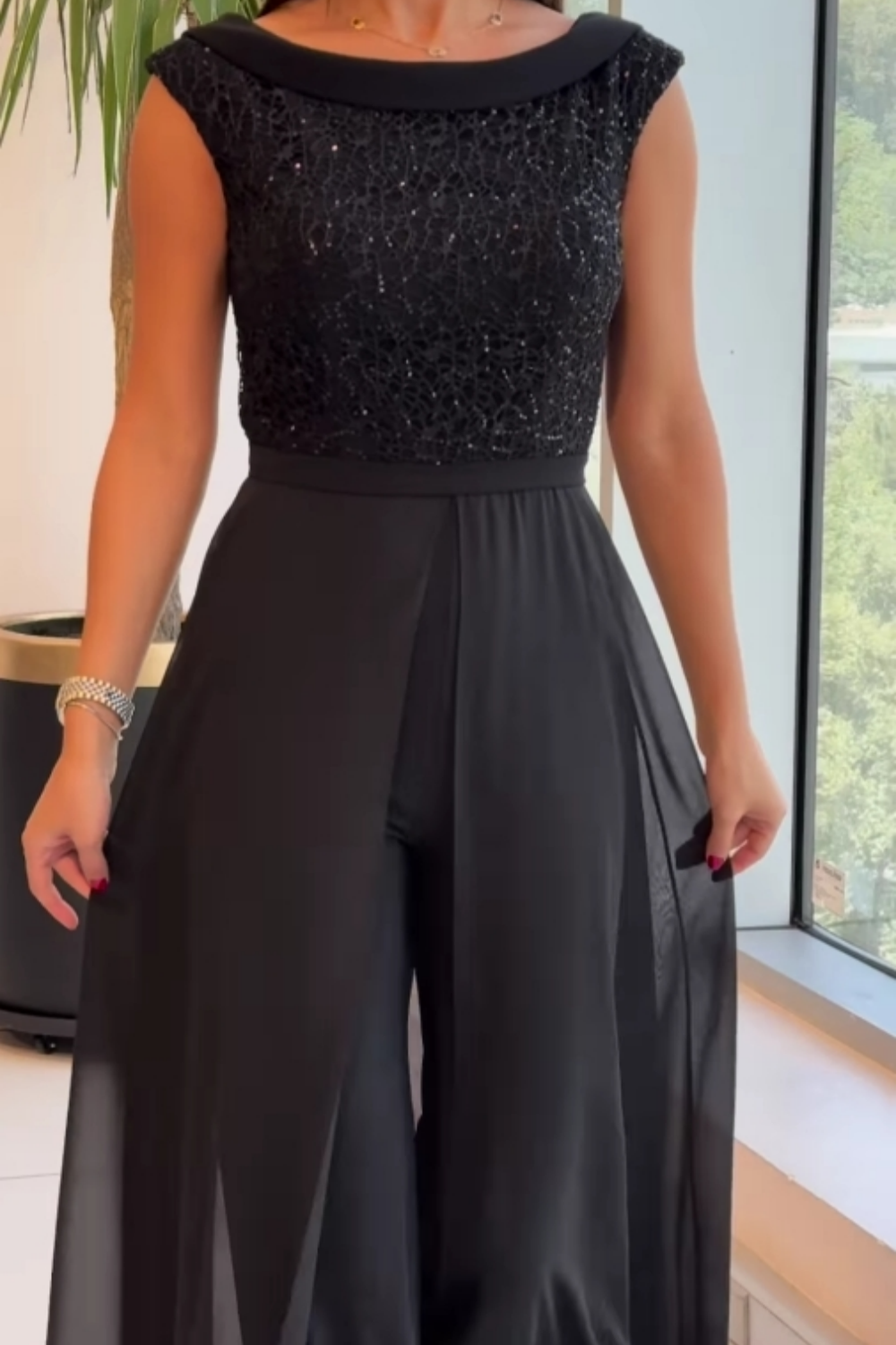 Zoraida™ | Stylish Sleeveless Jumpsuit