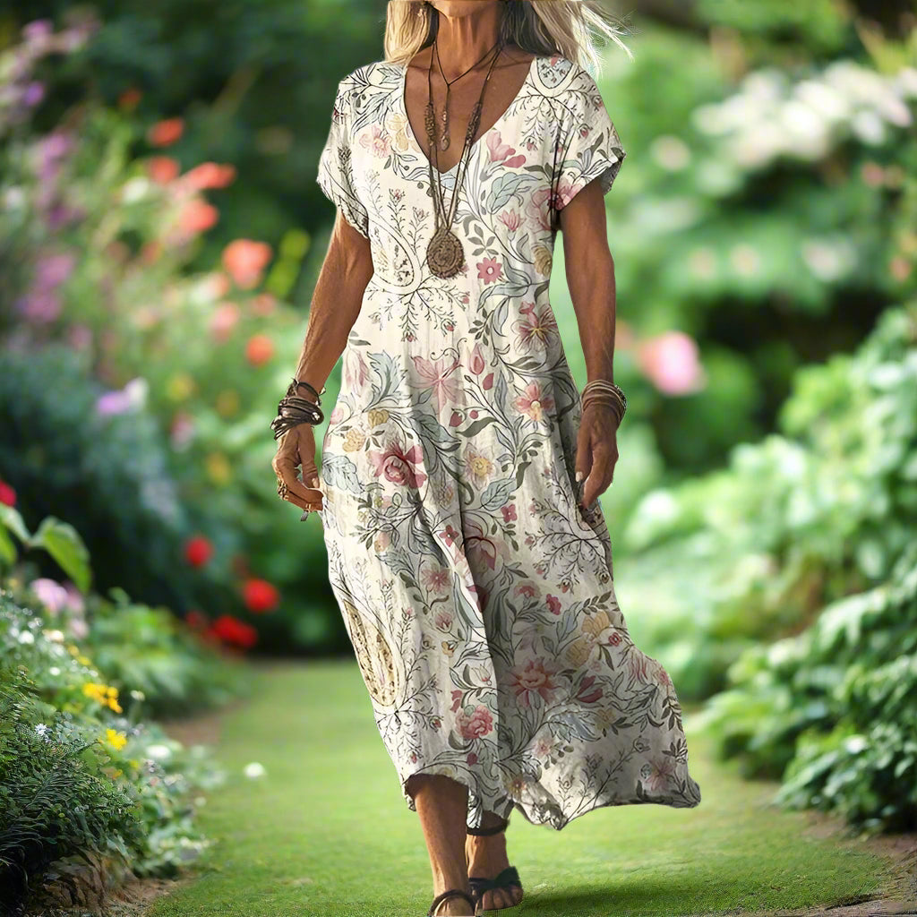 Sandra™ | Classic Floral Vintage Dress