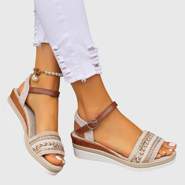 JOSELYN | COMFY SUMMER SANDALS