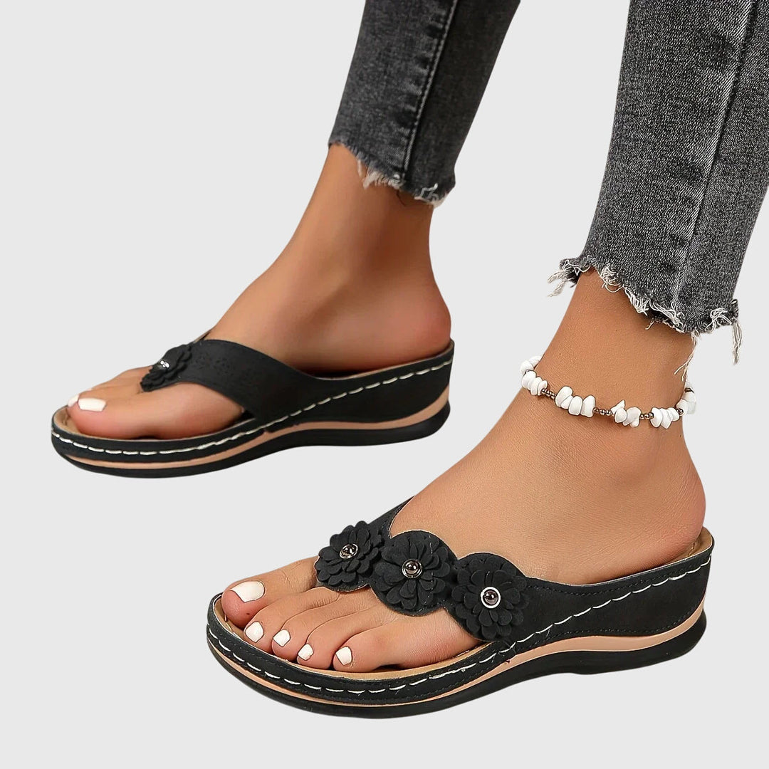 ALEXIS | COMFY FLIP FLOPS