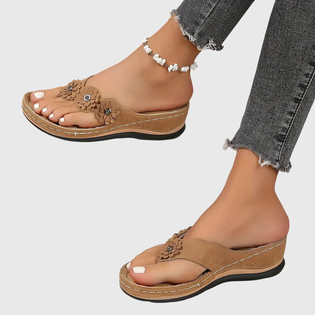 ALEXIS | COMFY FLIP FLOPS