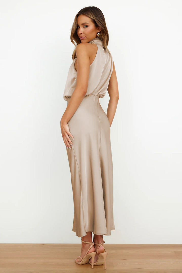 Camila | Timeless Dress