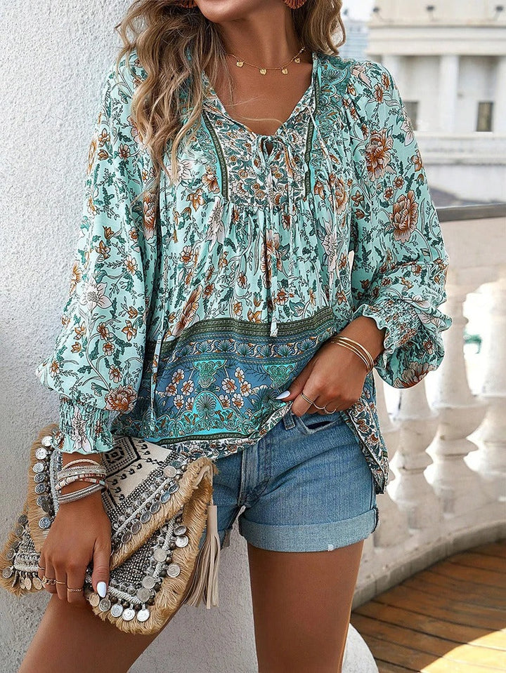LYNN & CO | Arya - Elegant shirt met bloemen