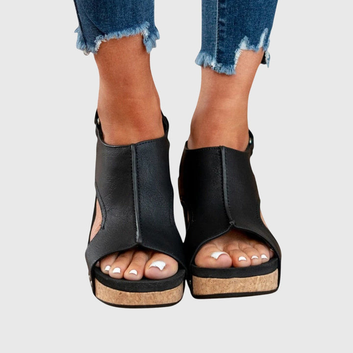 ADELA | COMFY SANDALS
