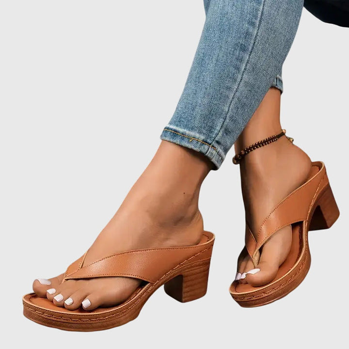 GIANNA | COMFY SANDALS