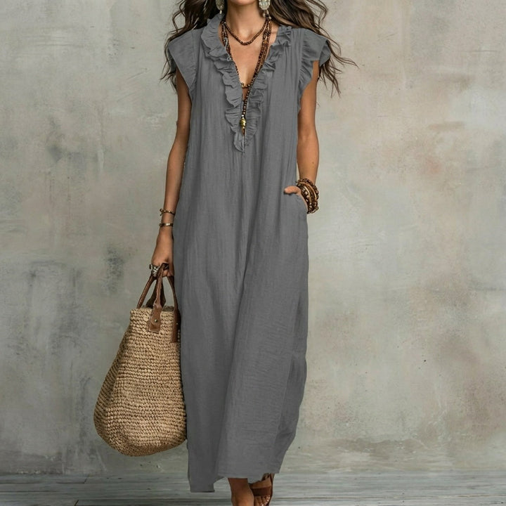 Josefina™ | Long linen-textured dress with a V-neckline and ruffles