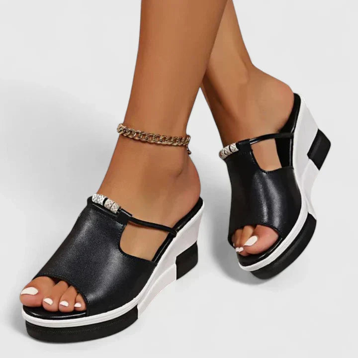 FLORINE | COMFY SANDALS