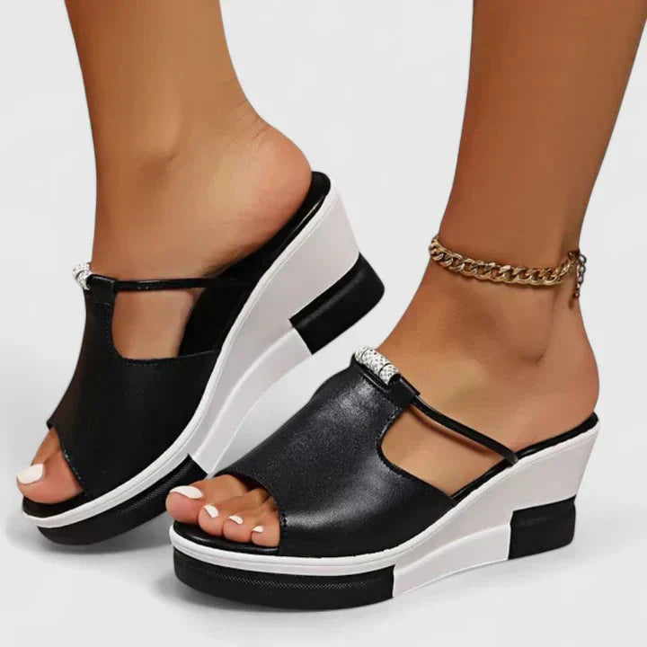 FLORINE | COMFY SANDALS