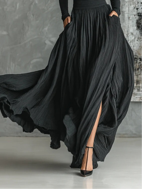 Eva™ - Elegant set with a pleated skirt