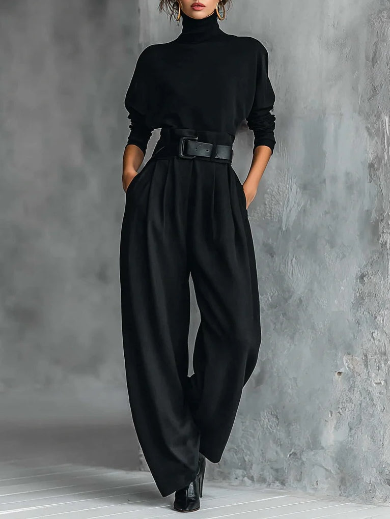 Lisa™ - Black two-piece set with belt