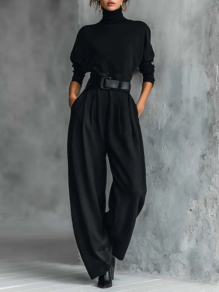 Lisa™ - Black two-piece set with belt
