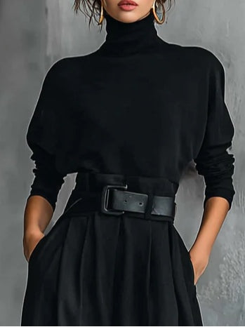 Lisa™ - Black two-piece set with belt