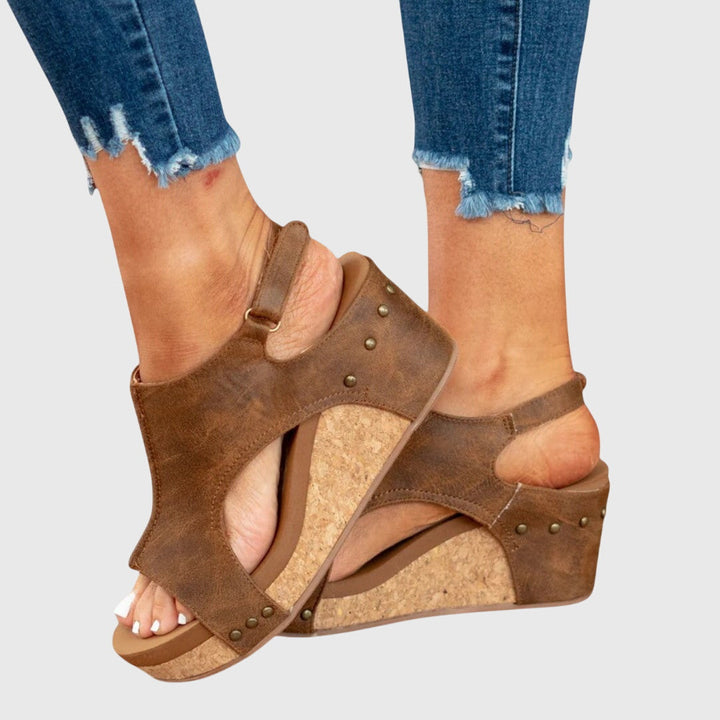ADELA | COMFY SANDALS