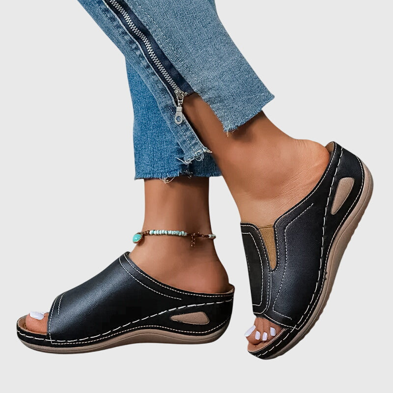 ARETHA | COMFY SANDALS