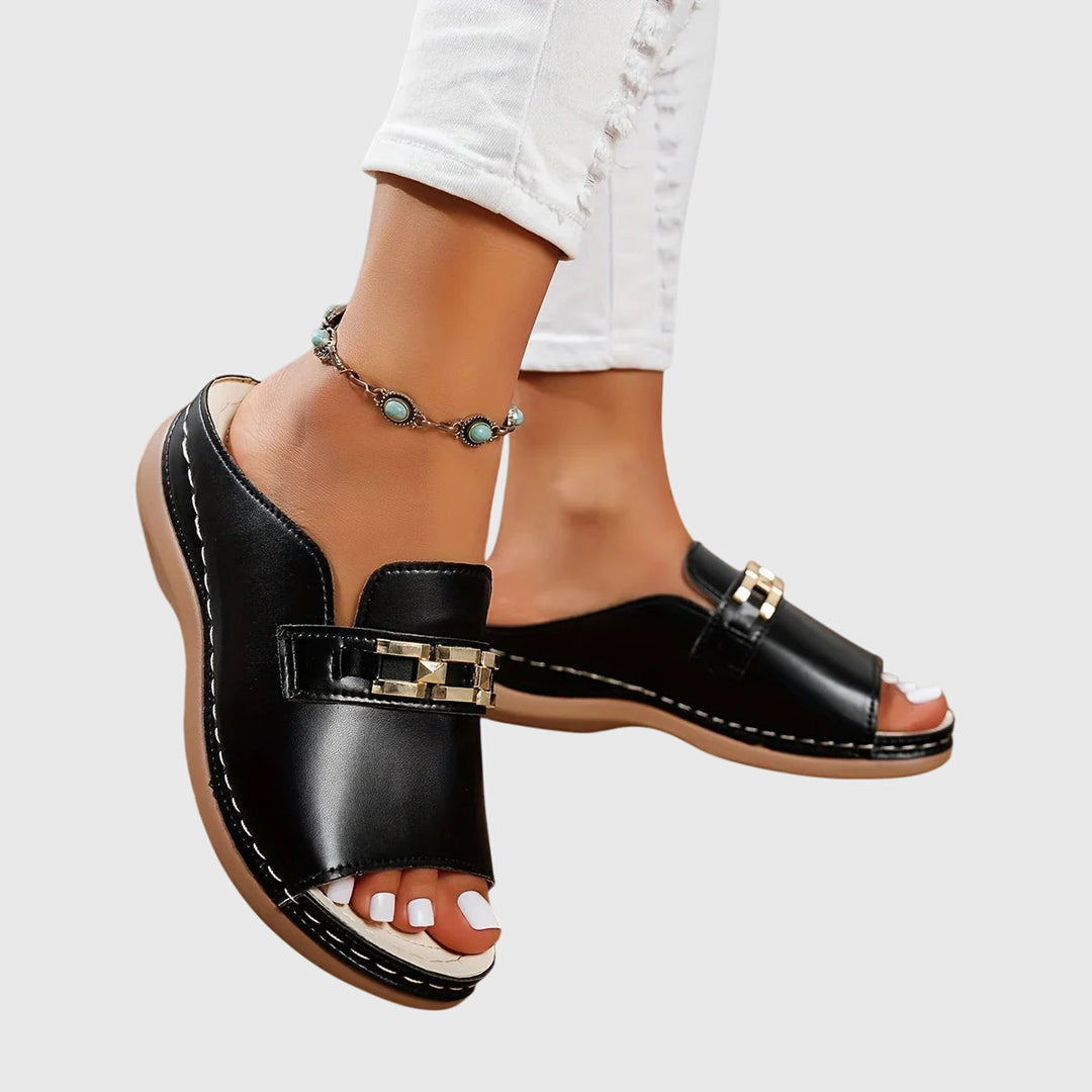 BEATRICE | COMFY SANDALS