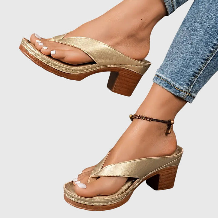 GIANNA | COMFY SANDALS