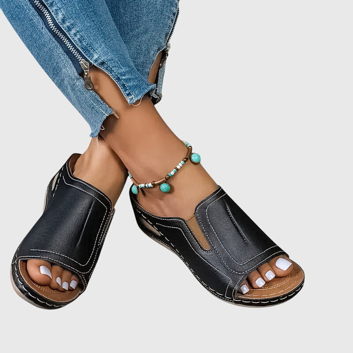 ARETHA | COMFY SANDALS