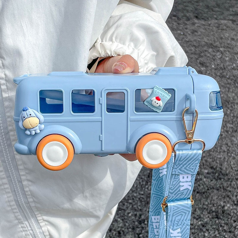 BusBottle™ - Bus gevormde water fles + draagriem!